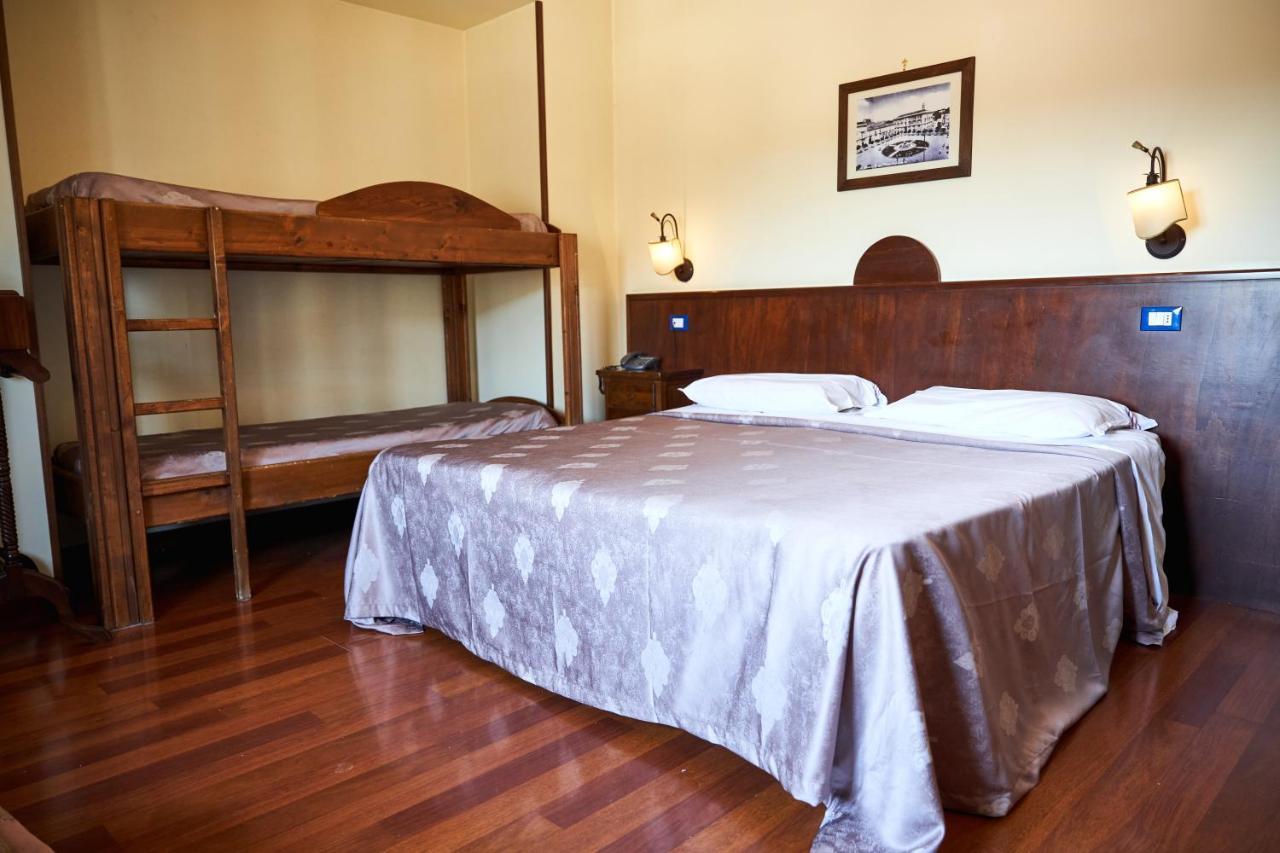 Hotel Max 3*